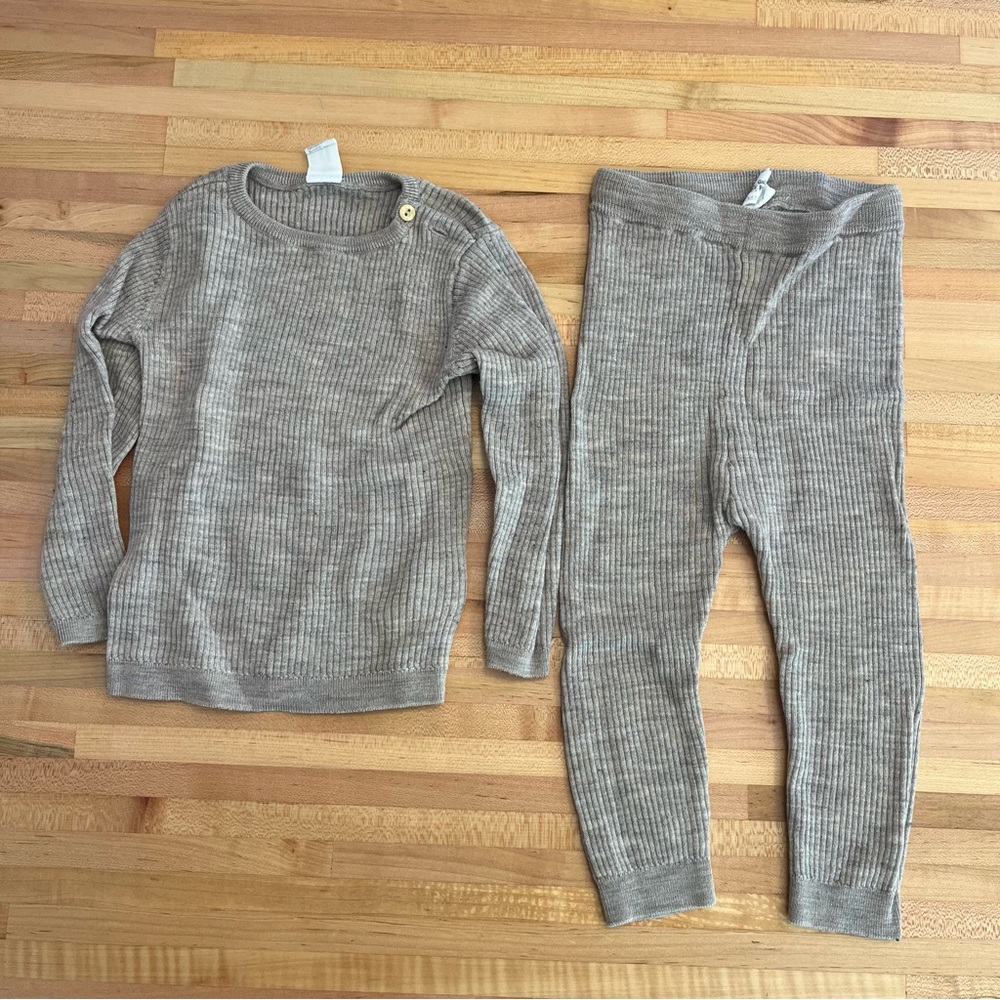 H&M 100% merino wool base layer set 12-18m